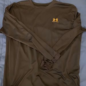 Men’s Under Armour Undershirt
